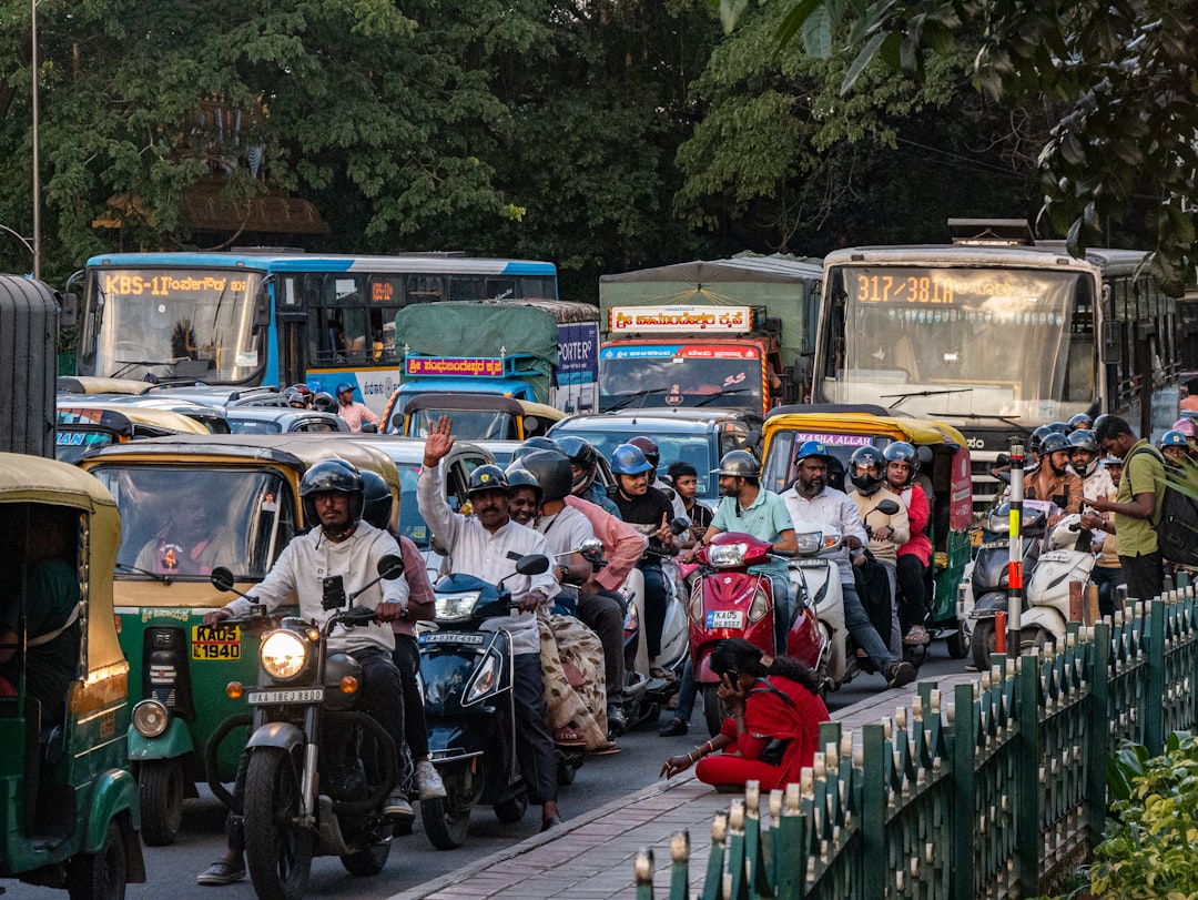 India's NSE Surpasses 26 Crore Investor Accounts Amid Retail Surge