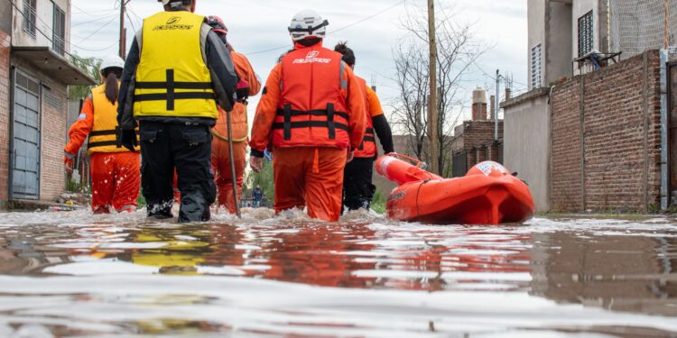 Community‑Led Policy Amplifies Urban Disaster Resilience