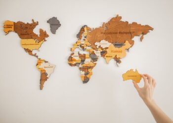 Digital Divide Widens Global Competitiveness Gap