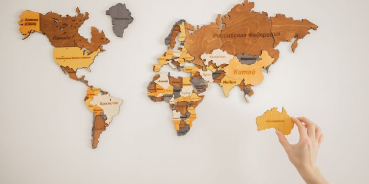 Digital Divide Widens Global Competitiveness Gap