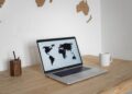 Digital nomadism heightens cognitive load, threatening performance