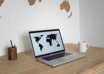 Digital nomadism heightens cognitive load, threatening performance