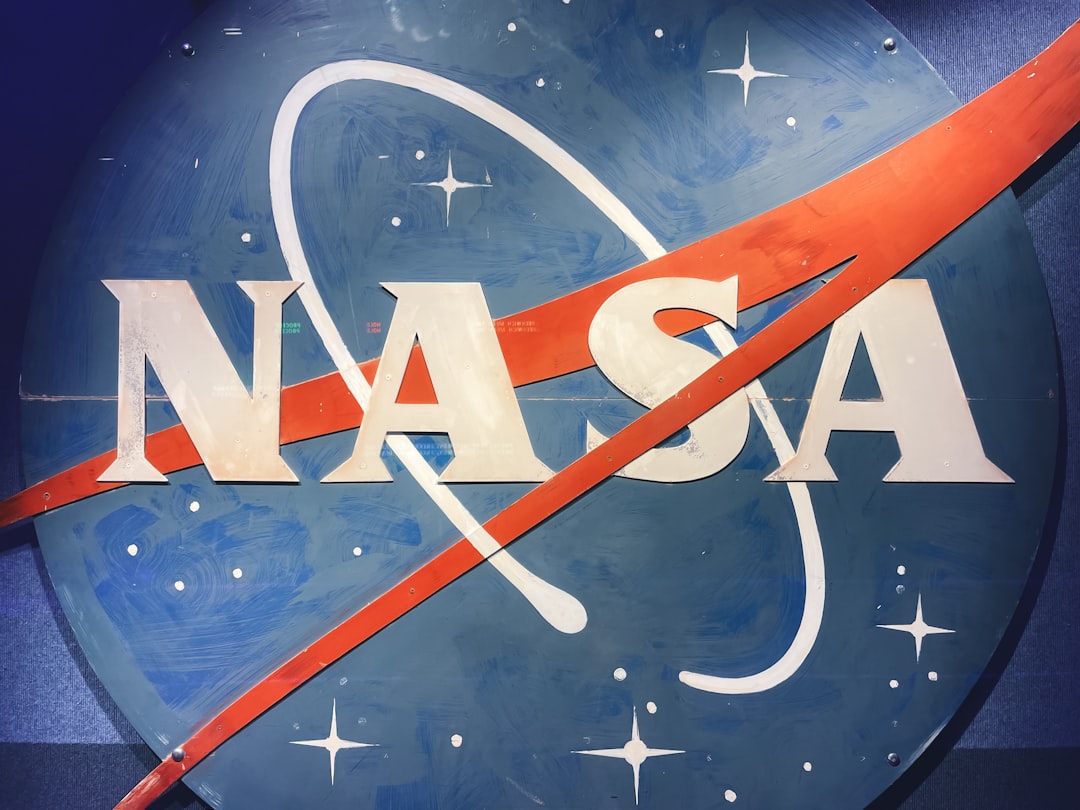 NASA Chooses Schmidt's Rocket Firm for Mars Mission