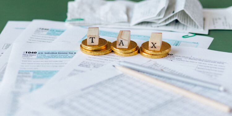 Federal Investigation Targets For‑Profit Colleges’ Federal Aid Practices