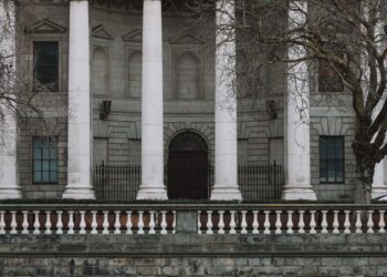 Founders Downplay ESG Hype to Attract Long-Term Investors