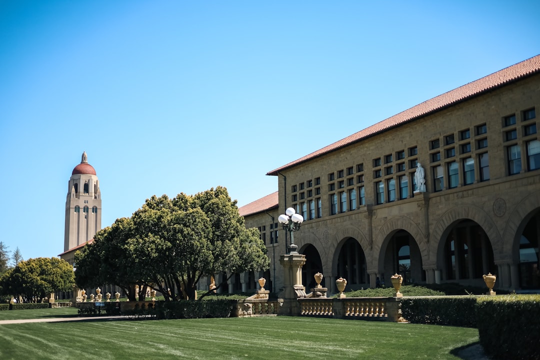 California Universities Struggle with AI Integration