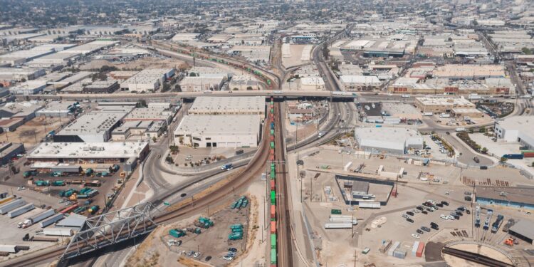 Geospatial AI reshapes supply‑chain risk management