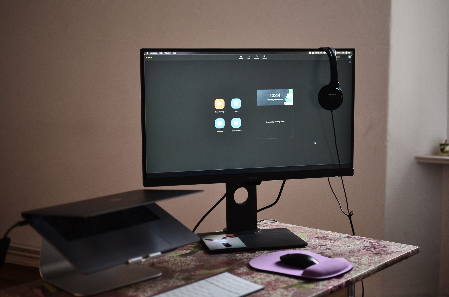 Hybrid work reshapes entrepreneurial productivity