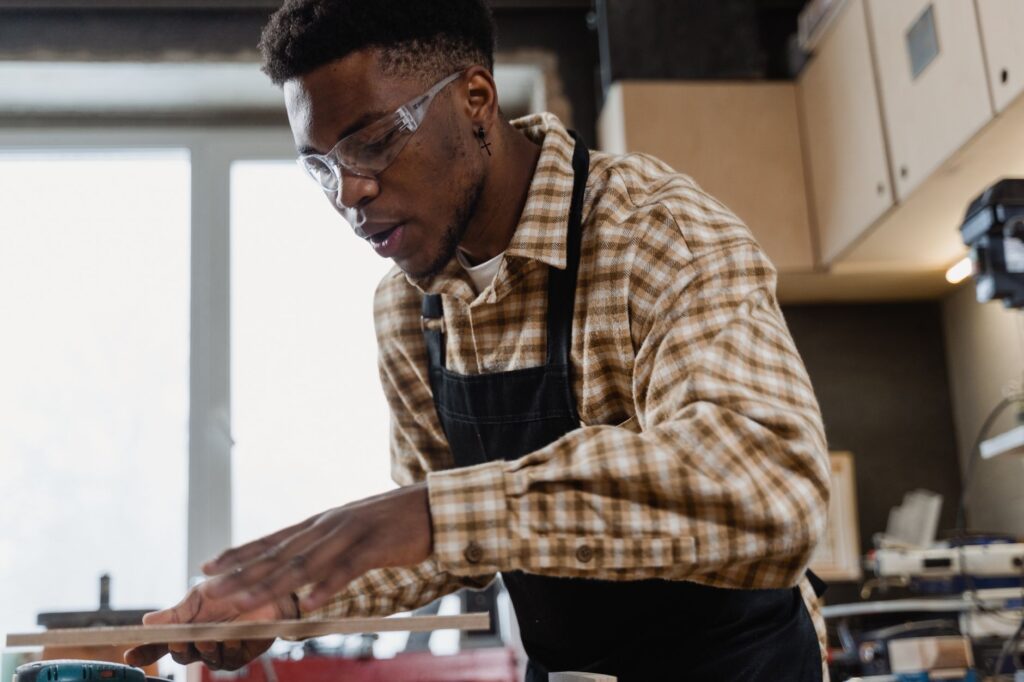 Immigrant Labor Redefines US Job Market Dynamics