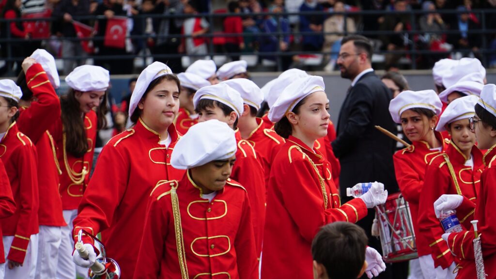 Low Student Attendance at Knicks Championship Parade Triggers Conflict With Regents Exams
