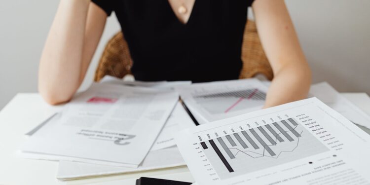 Micro‑entrepreneurship fuels structural growth in emerging economies