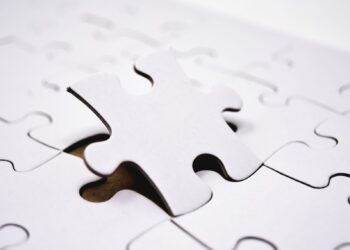 Multinational Workplaces Face Growing Cross‑Cultural Conflict Gaps