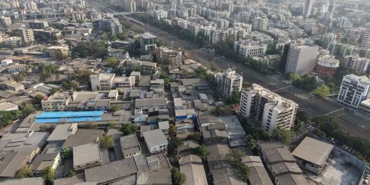 Mumbai Implements Water Rationing Amid 12-Year Low Rainfall, Schools Face Immediate Constraints
