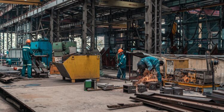 Productivity Decline Driven by Monoskilled Labor