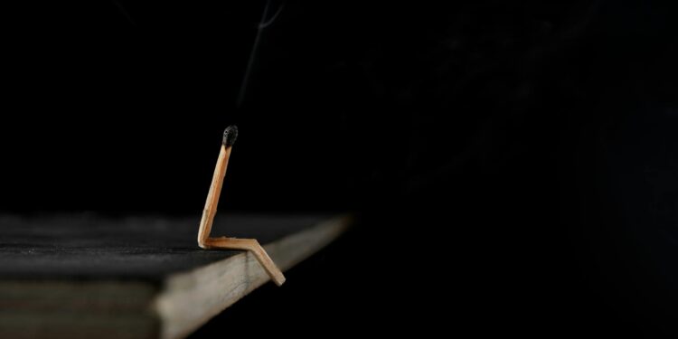 Specialization Risk for Mid-Career Professionals