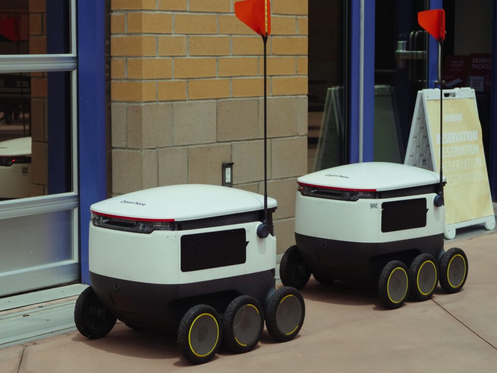 Tech Leaders Confront AI Autonomy Dilemma