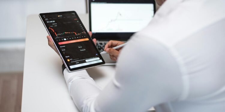 The hidden backlash: why rapid fintech adoption spikes systemic risk