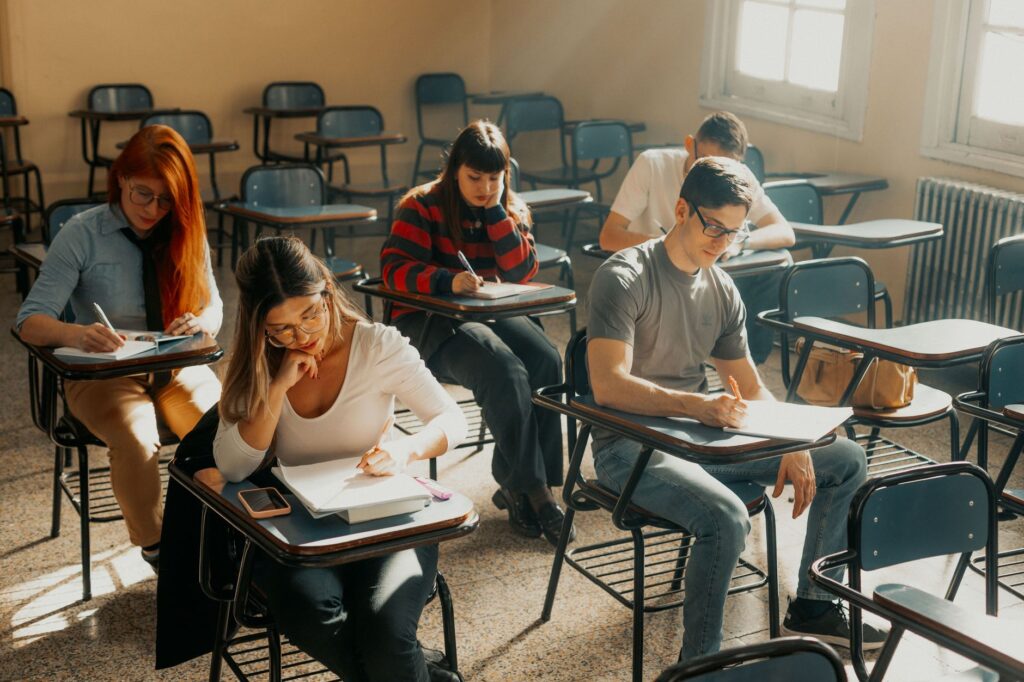 Universities Urged to Equip Graduates for Multiple Career Transitions as AI Reshapes Job Market
