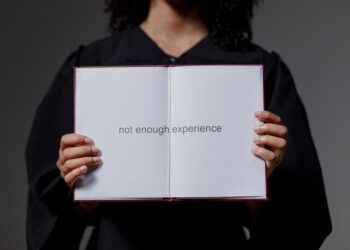 University rankings reshape student career trajectories