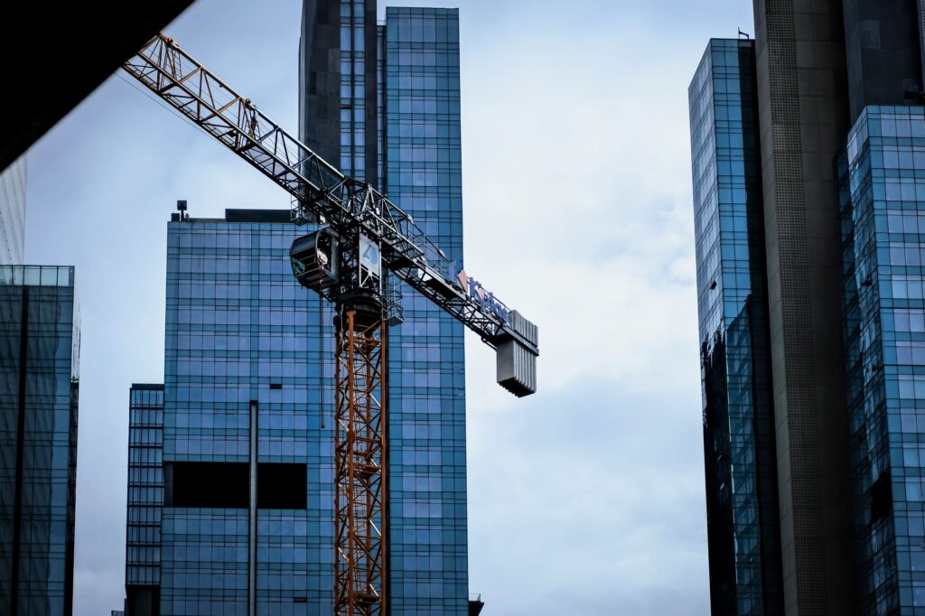 Urban design reshapes public‑sector employee satisfaction