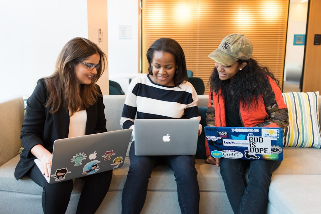 Women’s Career Advancement in AI-Enabled Roles Gains Momentum with New 2026 Reports and Guides