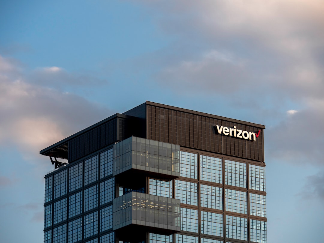 Verizon, BT Merge Global Operations in Billion Deal