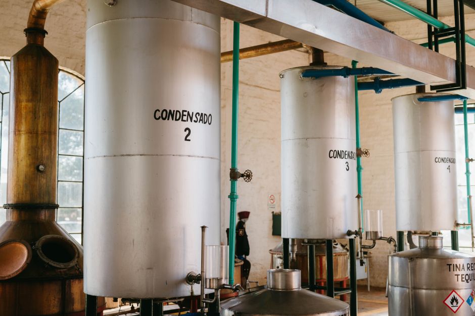 AI Model Distillation Fuels US-China AI Competition