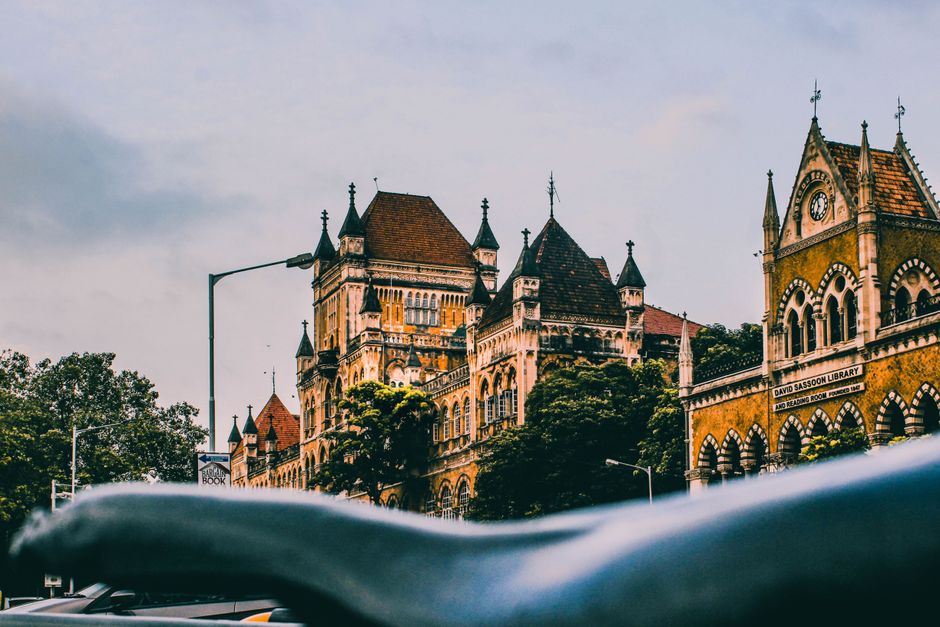 Mumbai University Allows Admissions in 68 Law and BEd Colleges | Career Outlook