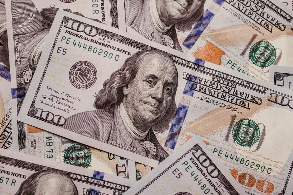 Fed’s Cook Says Prepared to Act If Inflation Doesn’t Cool