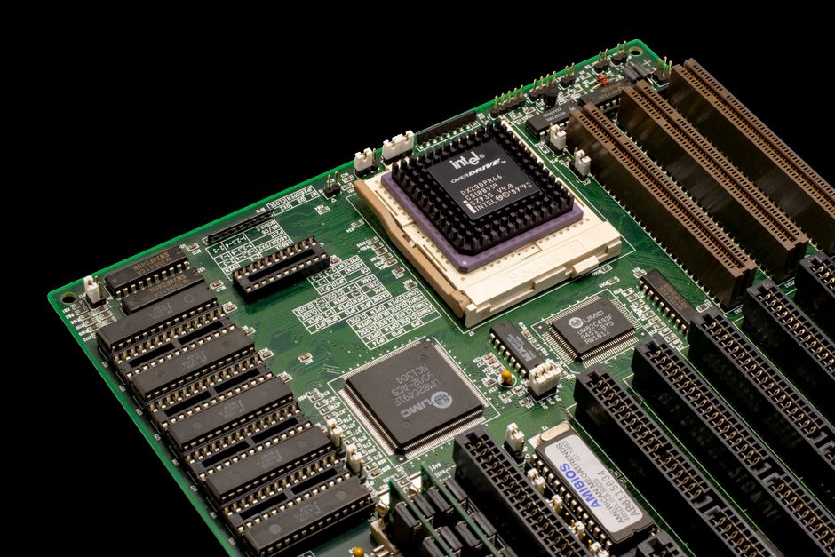 IBM Defends Mainframe Amid AI Concerns