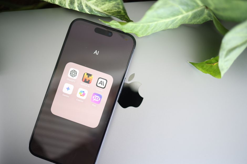 Apple Introduces iCloud Plus Tier for AI Power Users | Career Outlook
