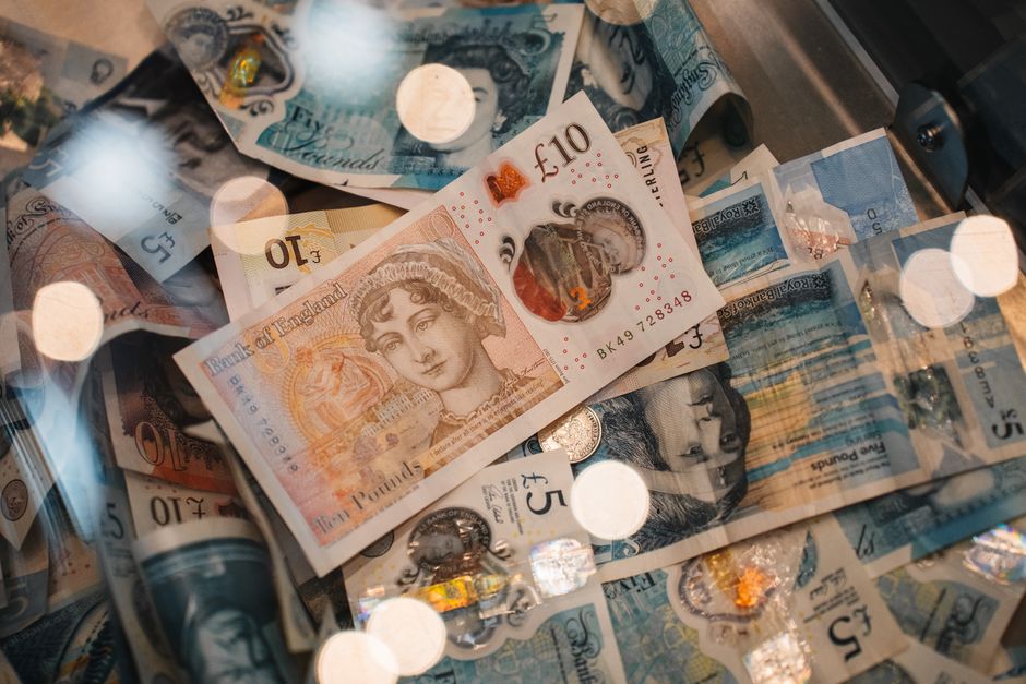 Bank of England Regulates Major Tech Giants
