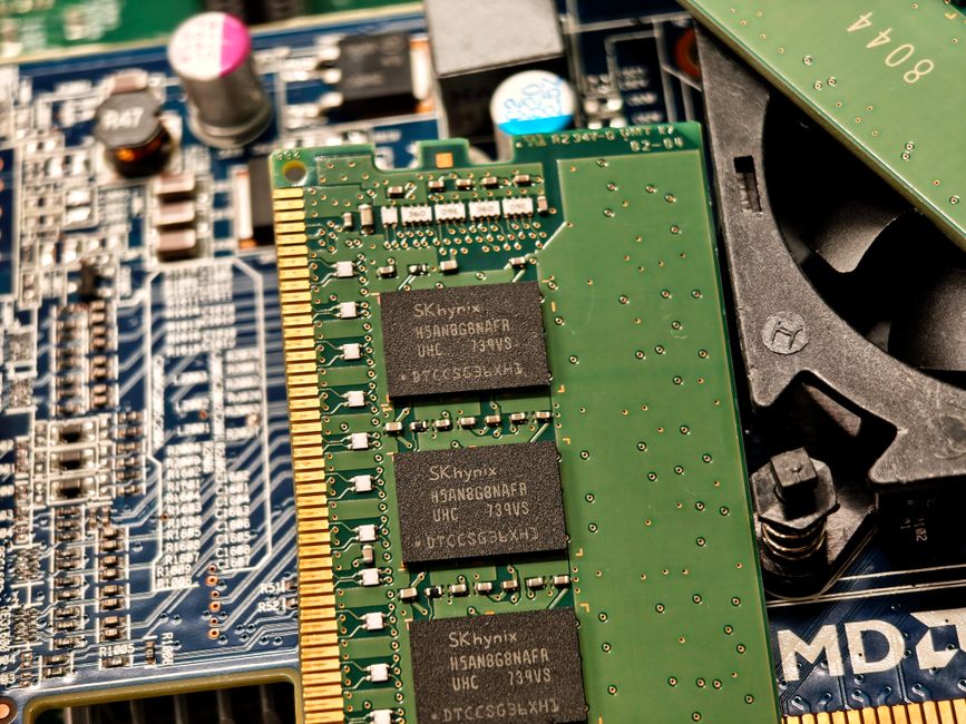 Asian Tech Firms Eye US Market After SK Hynix’s IPO