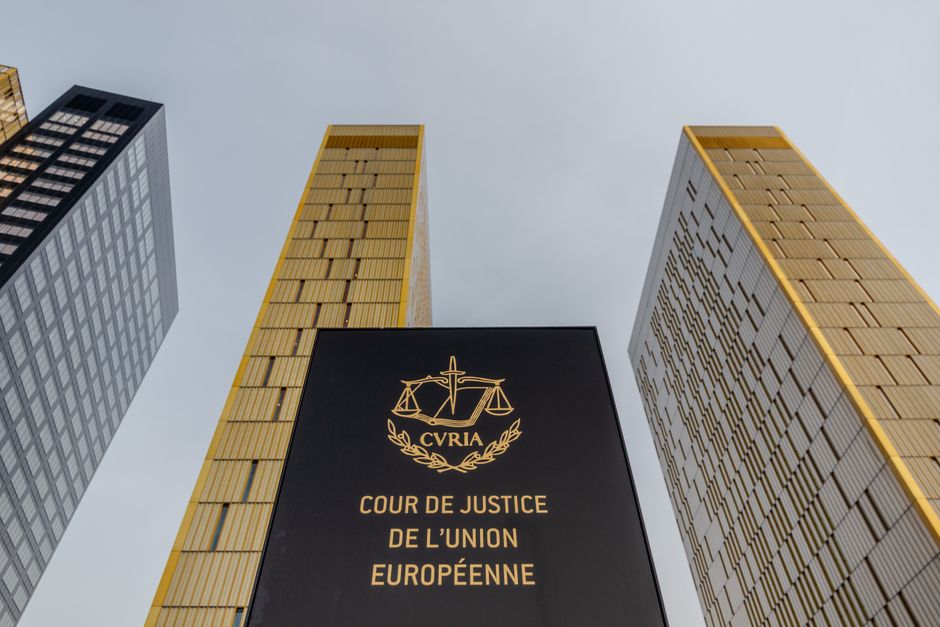 EU Seeks Bidders for Planned `AI Gigafactories’