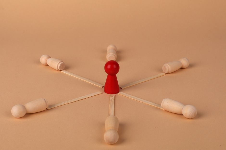 The Implications of AI Centralization for Tech Leaders