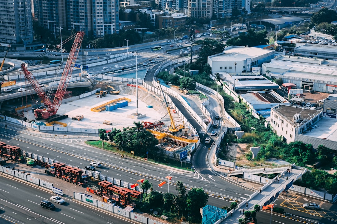 AI Infrastructure Expands Beyond Hyperscalers