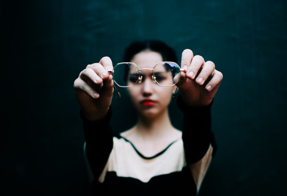 Smart Glasses Prioritize Productivity Over Recording