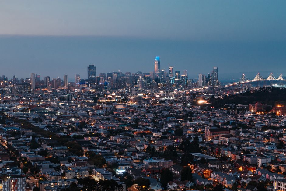 Silicon Valley Splits Over Closing the Borders to Chinese A.I.