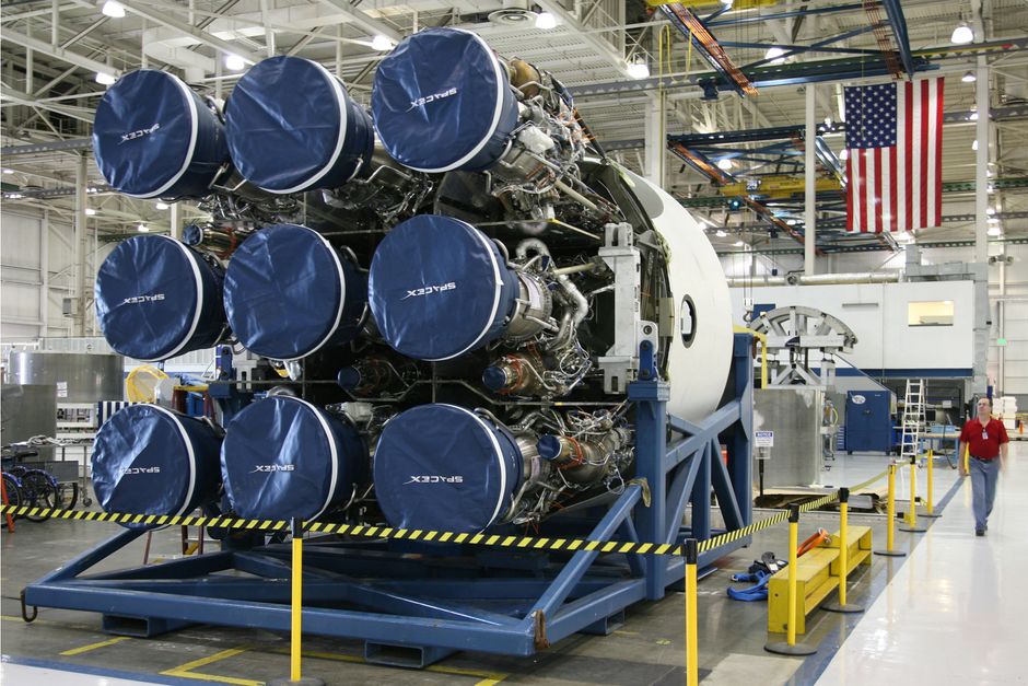 SpaceX Launches V3 Starlink Satellites Amid Booster Failure