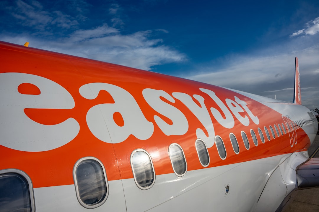 EasyJet suggests it will agree to £5.5bn takeover