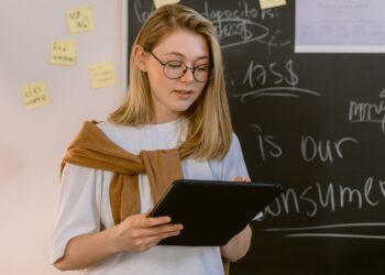 7 Strategies for Crafting a Personalized Learning Plan Using Micro-Credentials