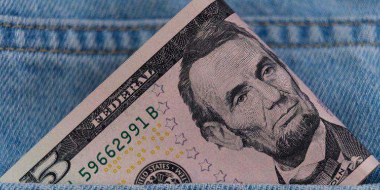 7 Strategies for Crafting a Personalized Salary Curve to Outpace Industry Inflation