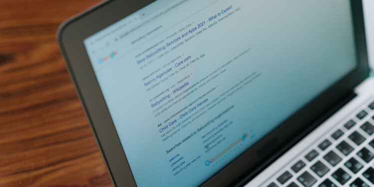 7 Strategies for Optimizing Your Resume for Voice Search Queries
