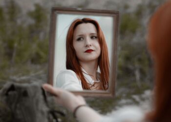 7 Strategies to Craft a Personal Brand that Reflects Your Authentic Values