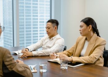 7 Strategies to Effectively Communicate Your Career Goals to Employers Using the Career Alignment Matrix