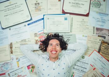 7 Strategies to Maximize the Impact of Your Resume with Micro-credentials