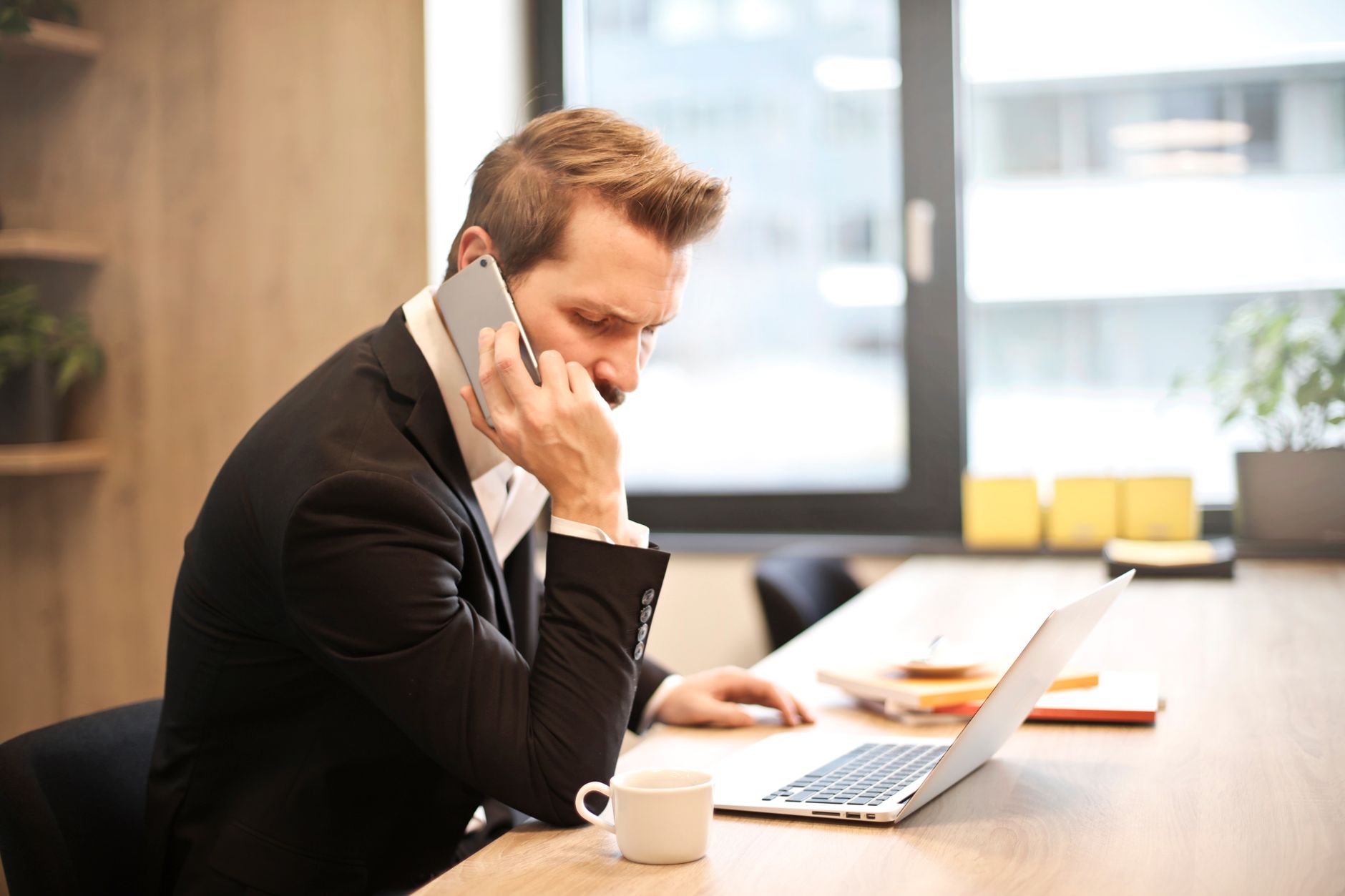 7 Ways to Craft Compelling Micro-Case Studies to Land Product Management Roles