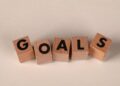 7 Ways to Create a Side Hustle Strategy That Aligns with Your Long-Term Career Aspirations and Financial Goals
