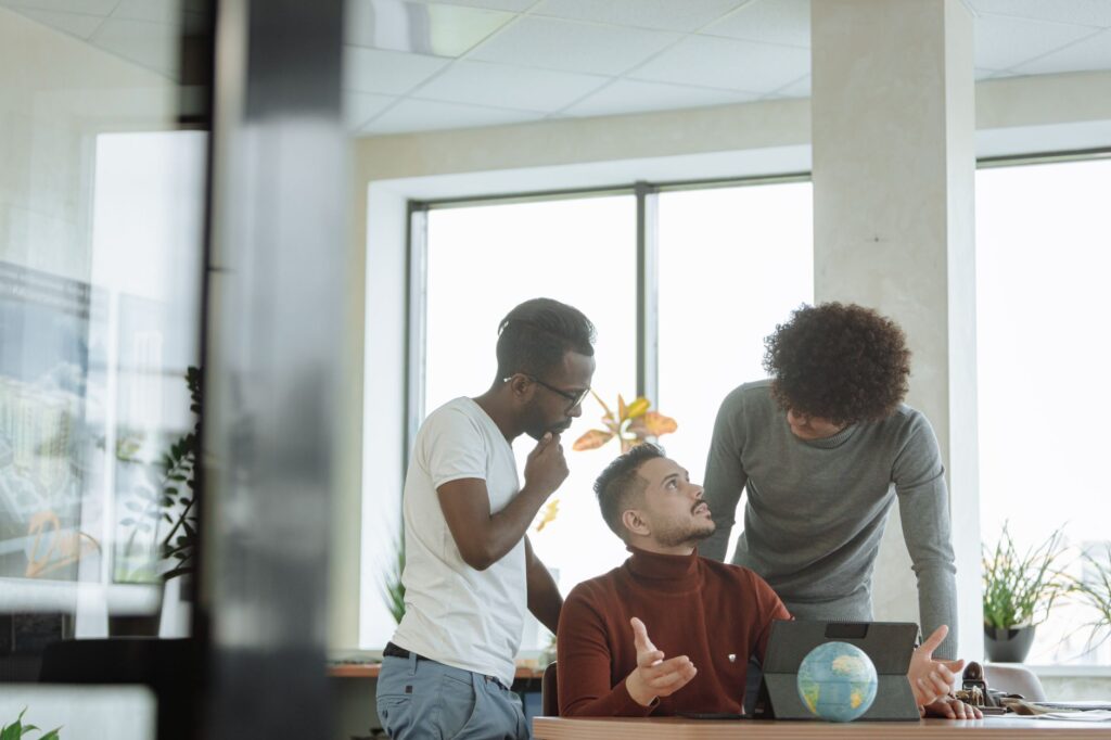 7 Ways to Shatter the Myth of One-Size-Fits-All Communication in Multilingual Teams