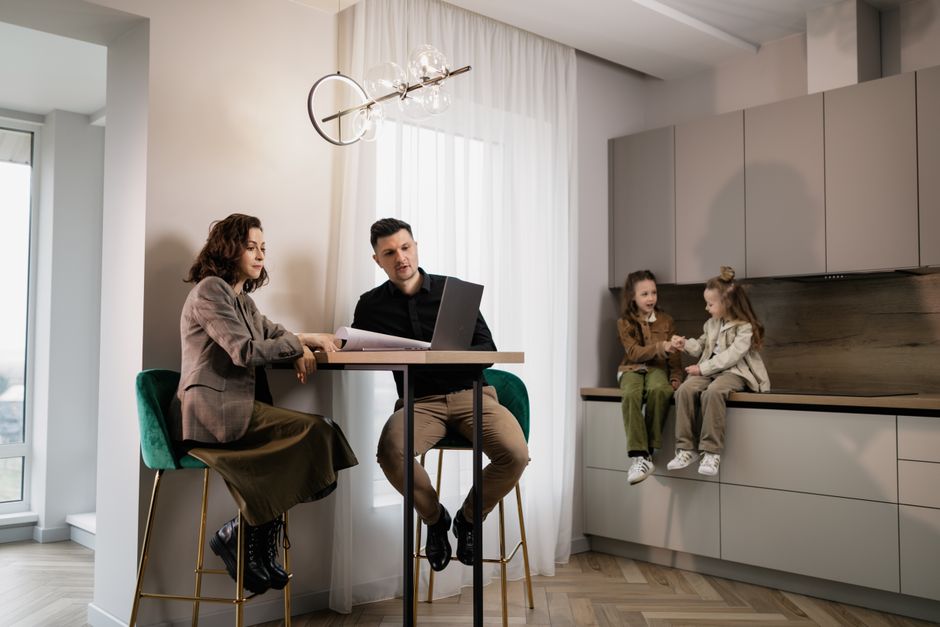 Family Offices Adopt Profit-Sharing for Top Talent